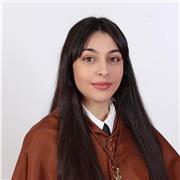 Dot clases particulares de matemáticas, soy yasmine chica y estudiante ambiciosa en mi último año de la universidad